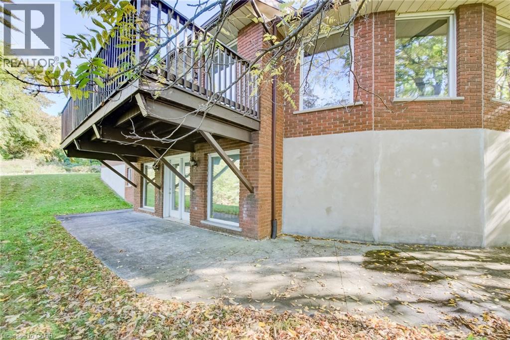 44 Greensview Drive Property Photo 43