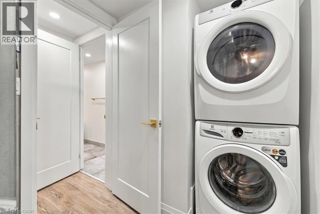 212 West 33rd Street Property Photo 18