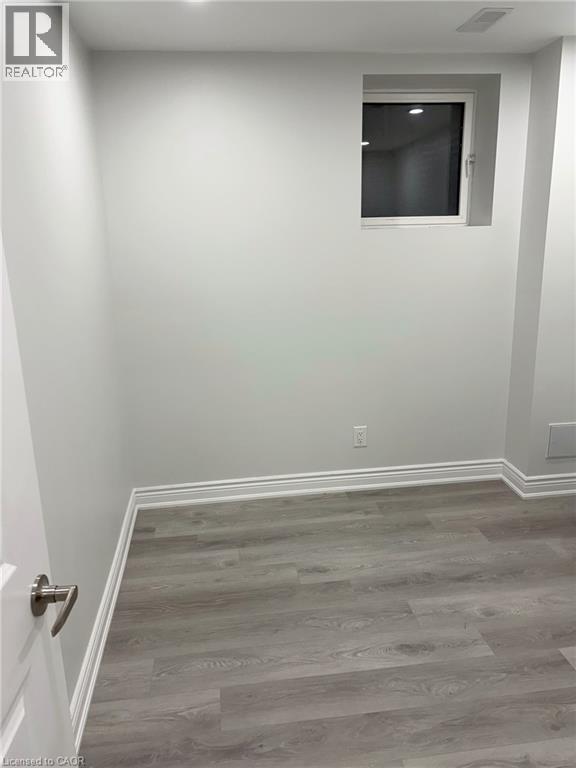37 Parkglen Street Unit# Lower Level Property Photo 13