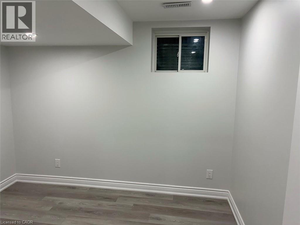 37 Parkglen Street Unit# Lower Level Property Photo 14