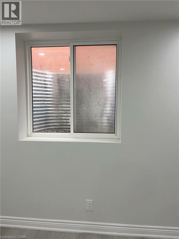 37 Parkglen Street Unit# Lower Level Property Photo 25