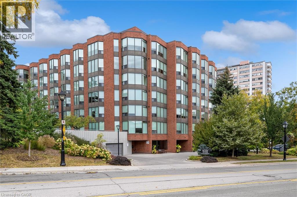 2121 Lakeshore Road Unit# 404 Photo de la propriété 1