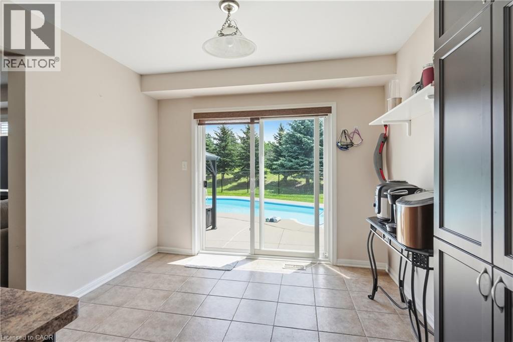 240 Emick Drive Property Photo 16