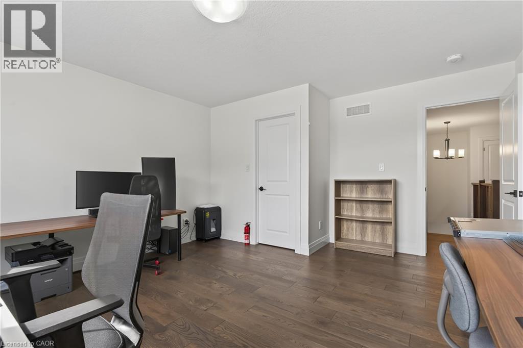 209 Jeffrey Place Property Photo 29