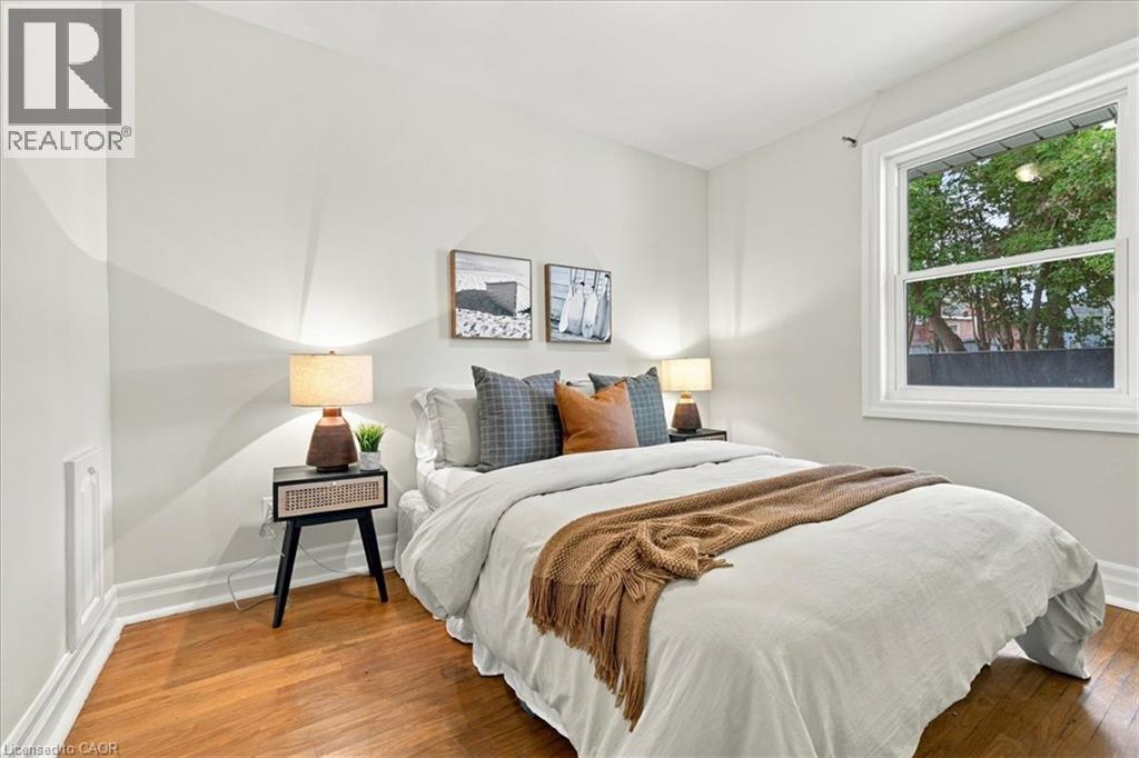 480 Rosseau Road Property Photo 13