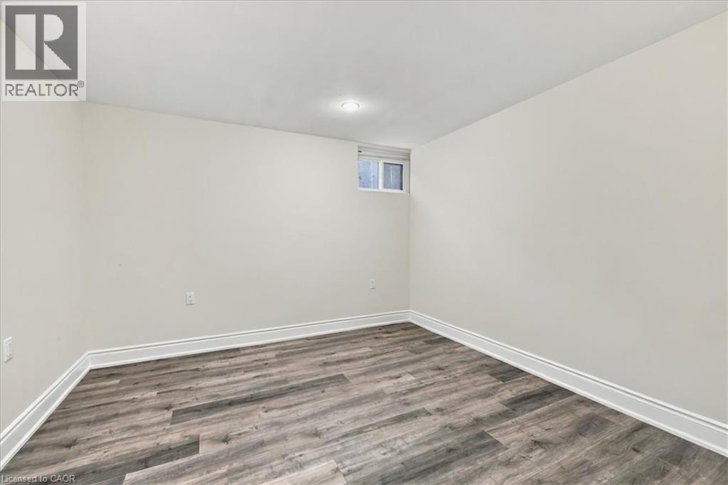 480 Rosseau Road Property Photo 22