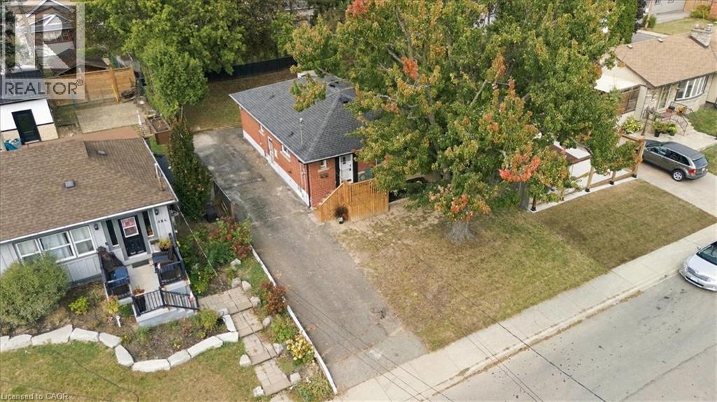 480 Rosseau Road Property Photo 28
