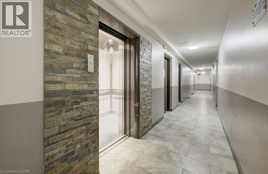 80 King Edward Avenue Unit# 302 Property Photo 5