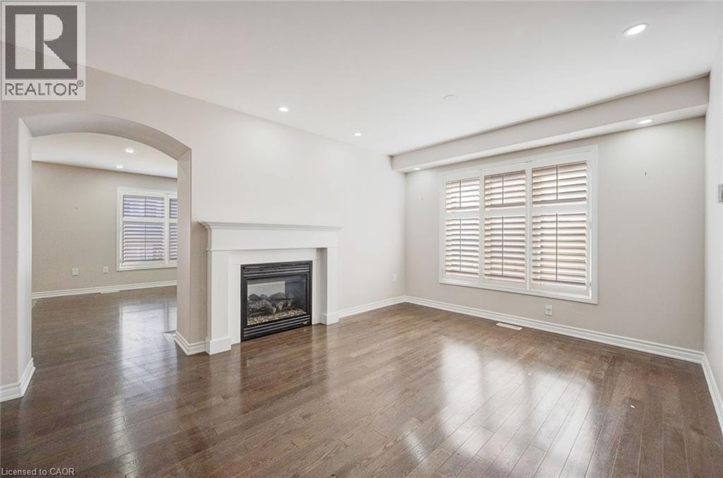 358 Laundon Terrace Property Photo 6