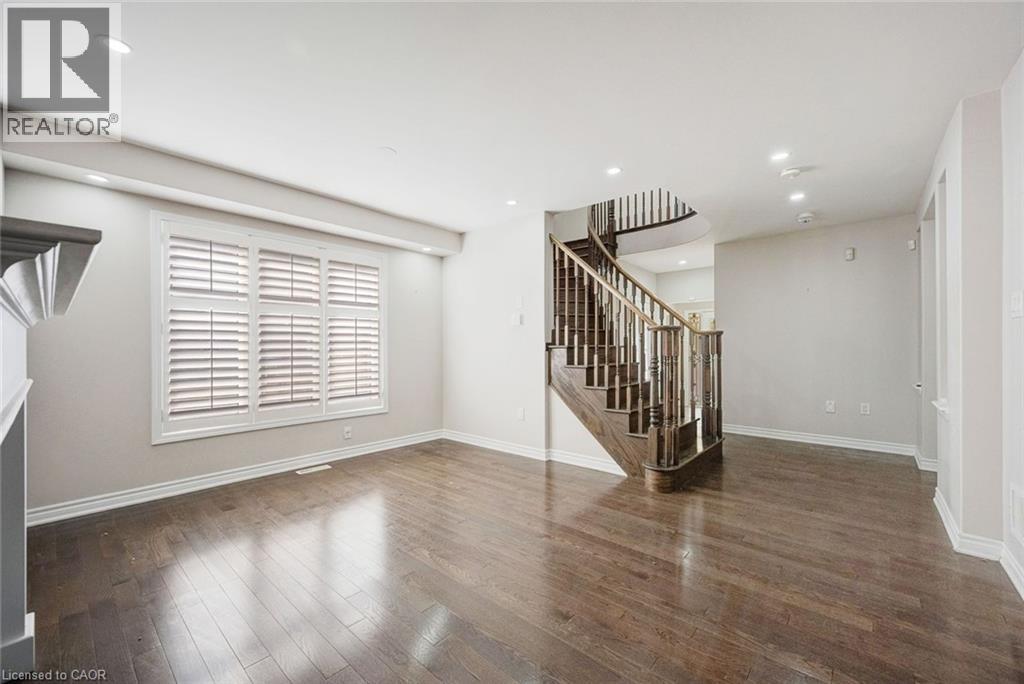 358 Laundon Terrace Property Photo 7