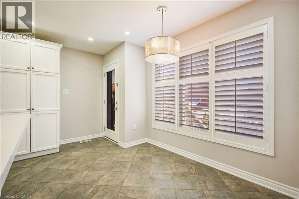 358 Laundon Terrace Property Photo 15