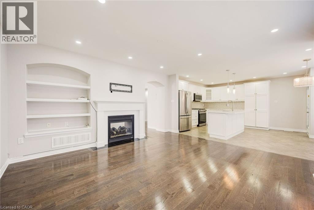 358 Laundon Terrace Property Photo 17