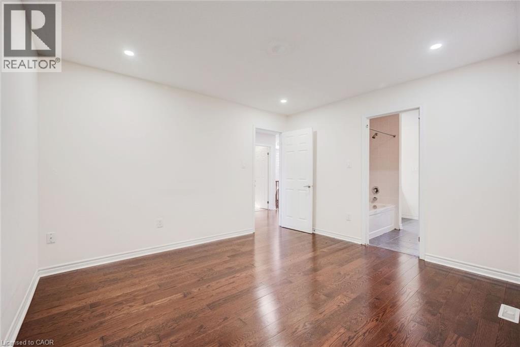 358 Laundon Terrace Property Photo 25