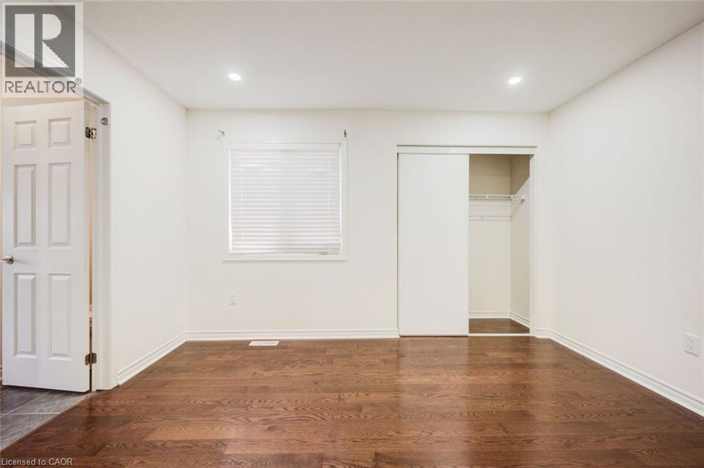 358 Laundon Terrace Property Photo 26