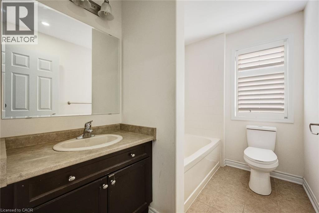 358 Laundon Terrace Property Photo 27