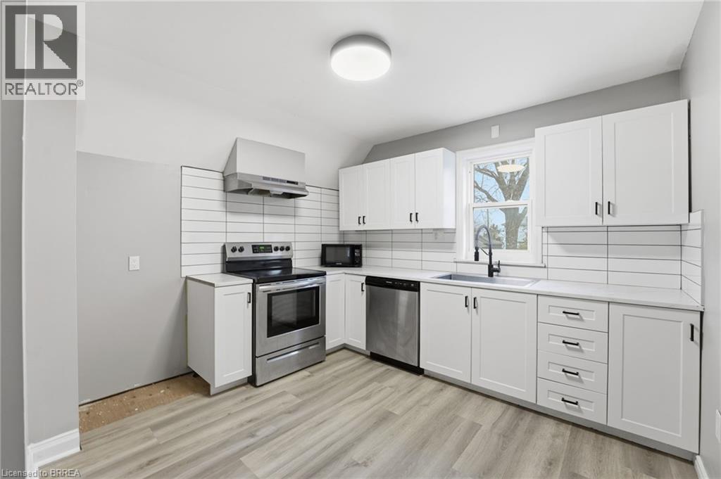 43 Richardson Street Property Photo 3
