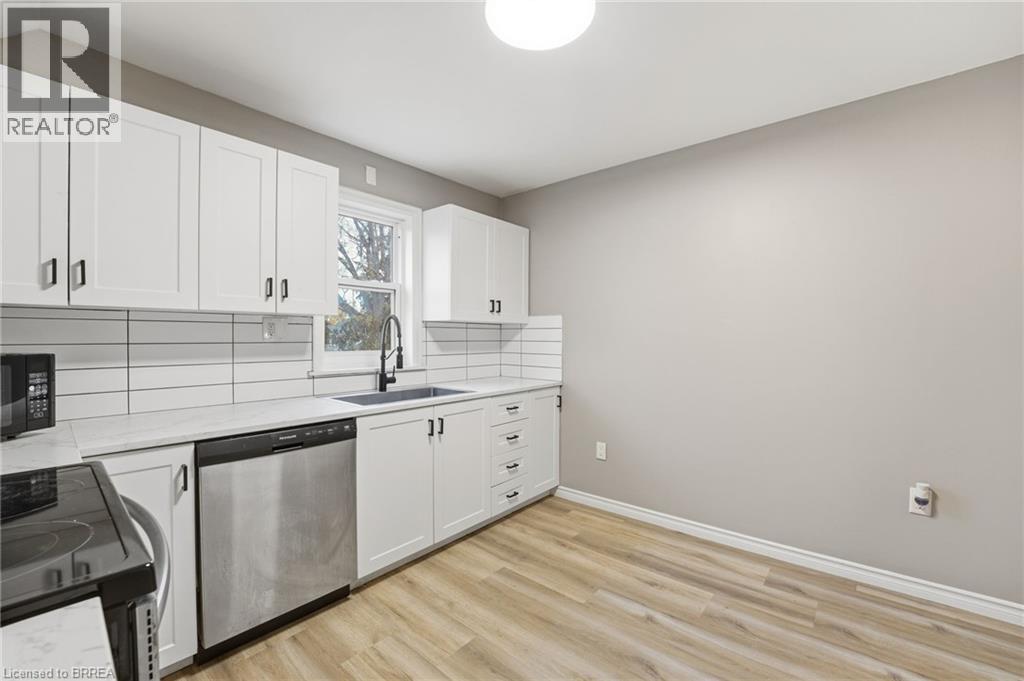 43 Richardson Street Property Photo 4