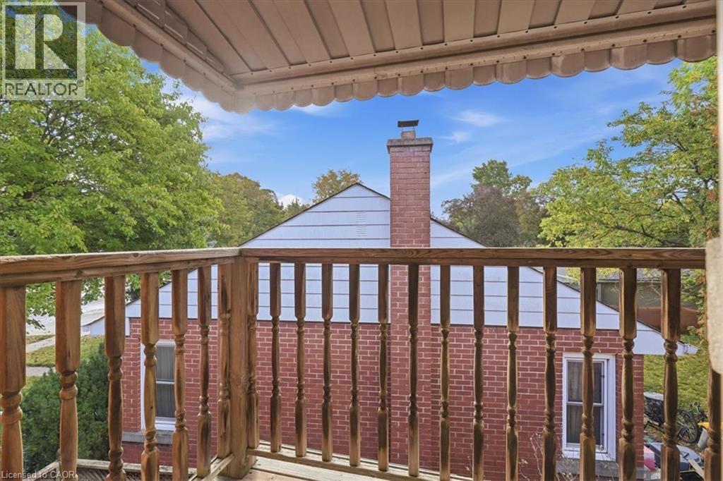 115 Roxborough Avenue Property Photo 18