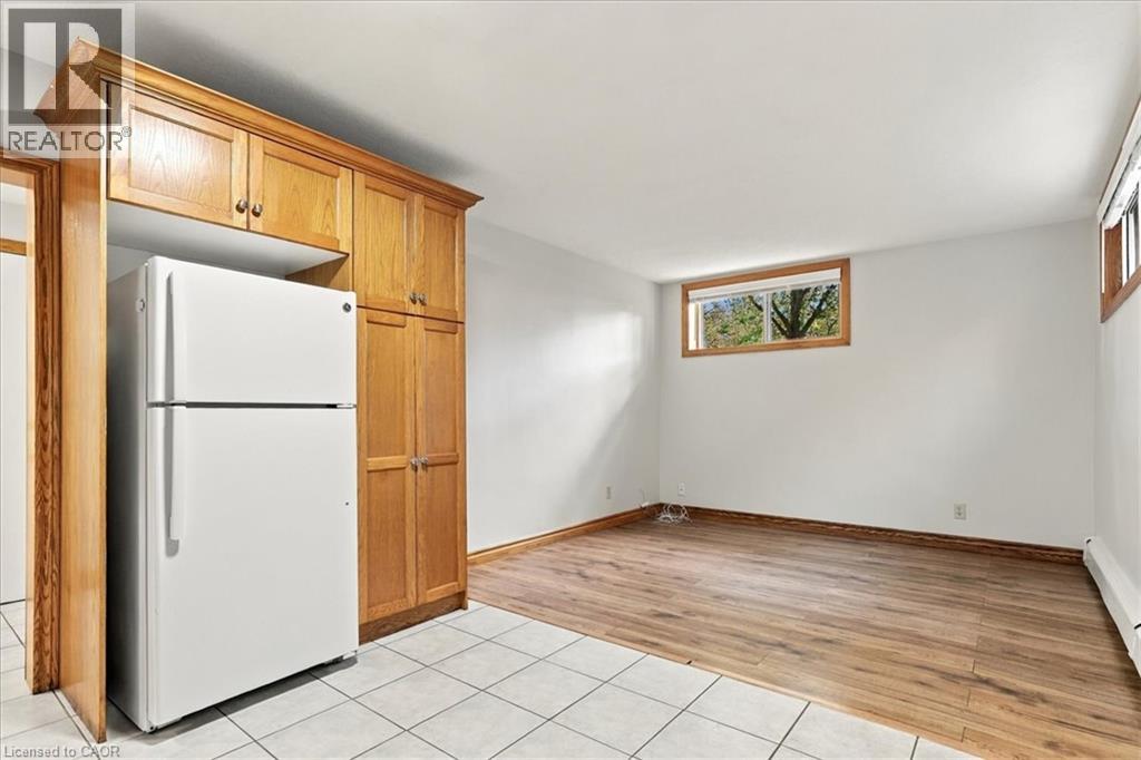115 Roxborough Avenue Property Photo 36