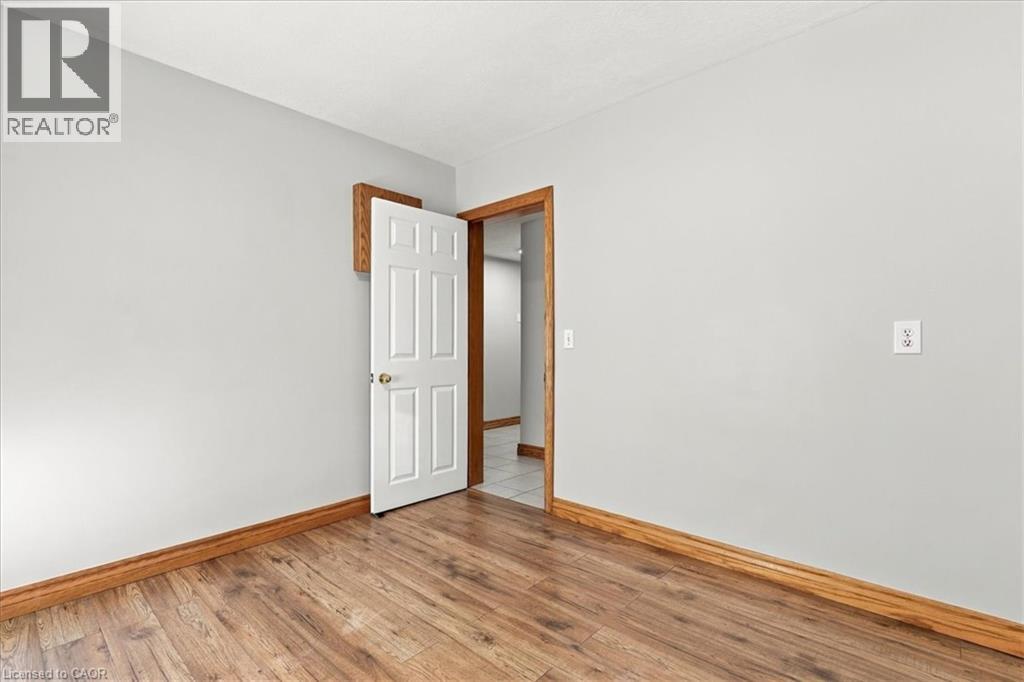 115 Roxborough Avenue Property Photo 42