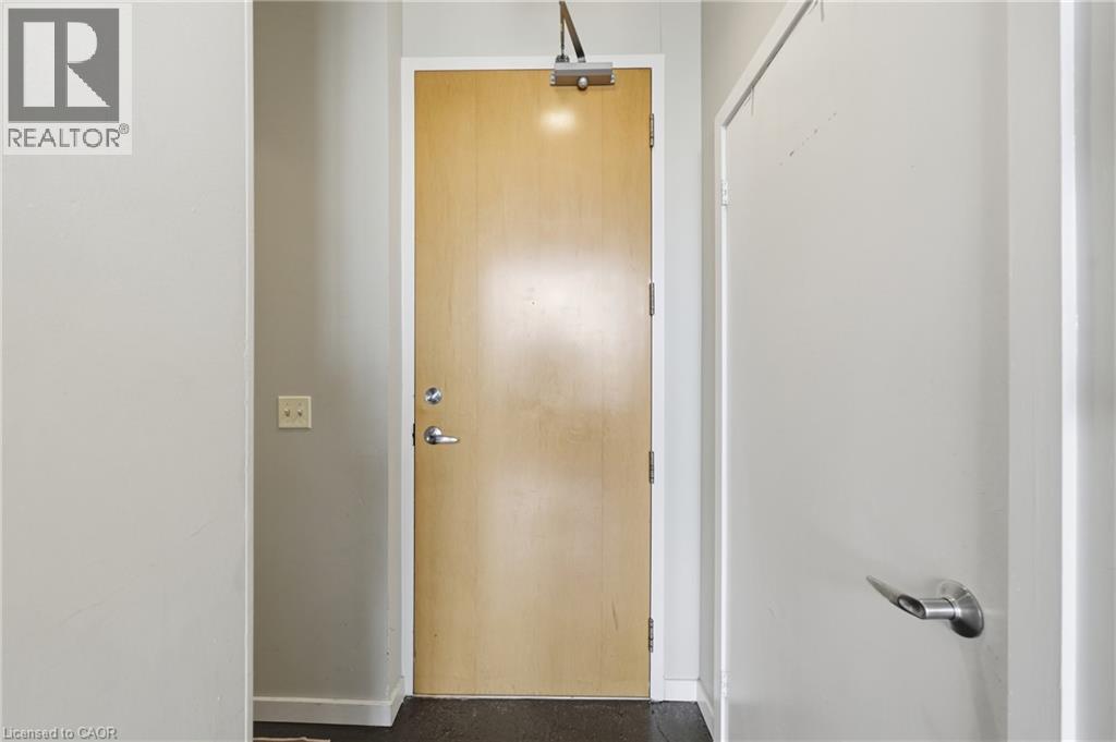 410 King Street W Unit# 307 Property Photo 3