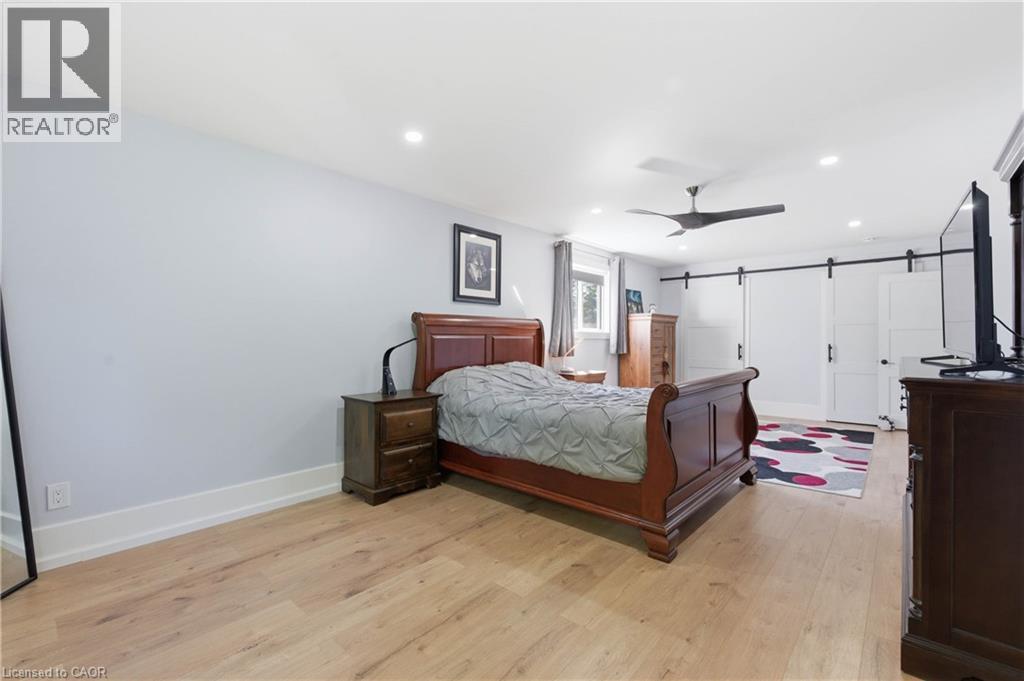 199 Winstanley Street Property Photo 27