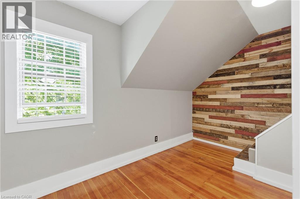199 Winstanley Street Property Photo 36