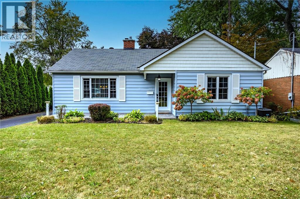 30 Gibson Drive Property Photo 1