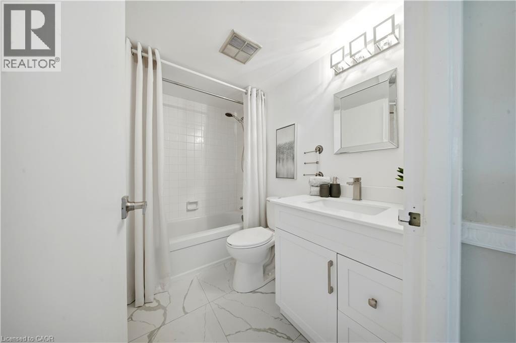2055 Upper Middle Road Unit# 602 Property Photo 12