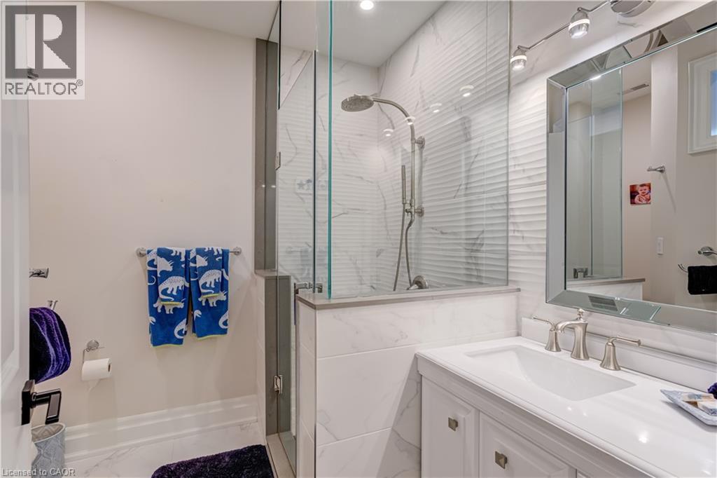 100 Seneca Drive Property Photo 29