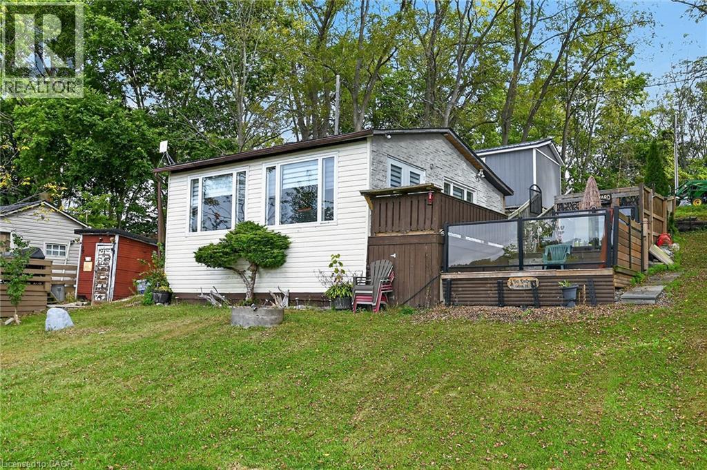 7 Riverfront Lane Property Photo 3