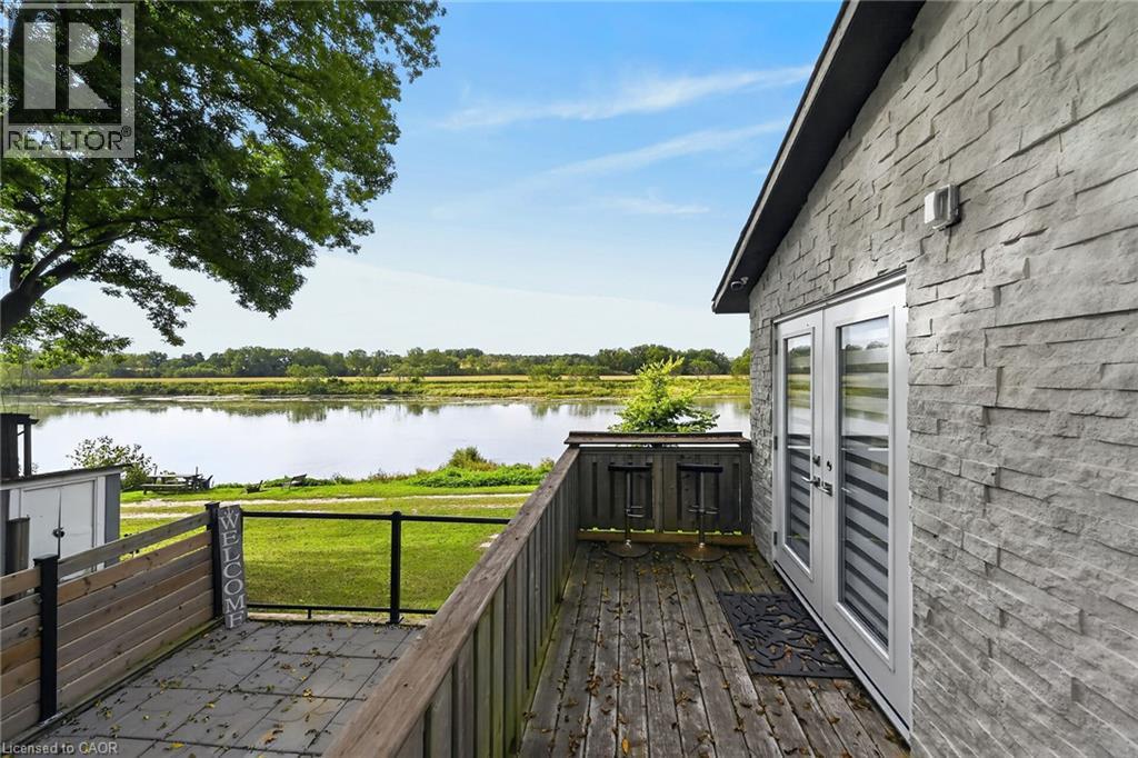 7 Riverfront Lane Property Photo 27