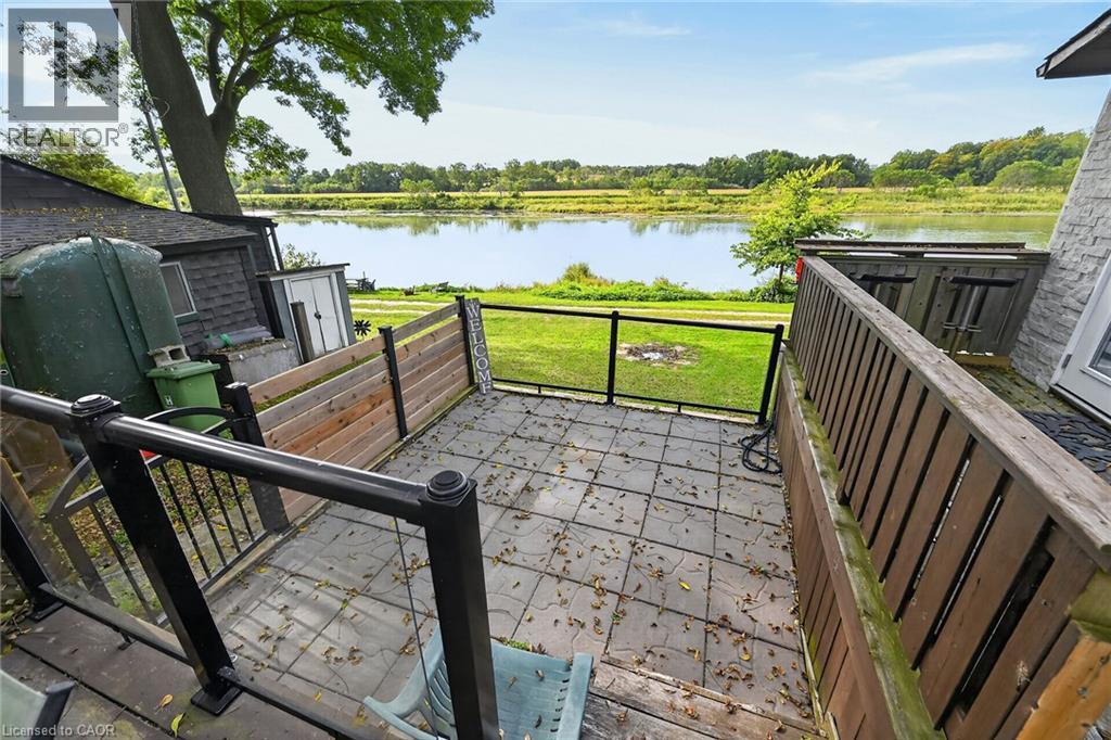 7 Riverfront Lane Property Photo 28