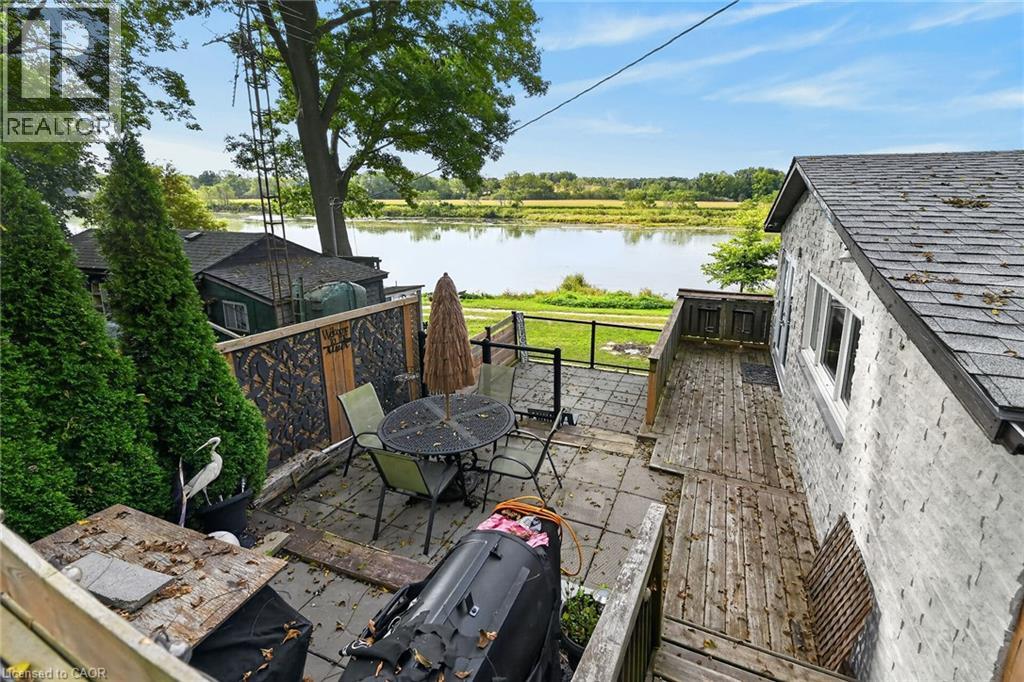 7 Riverfront Lane Property Photo 29