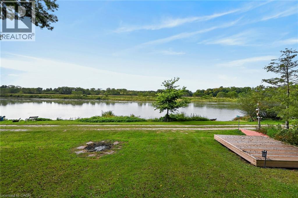 7 Riverfront Lane Property Photo 41
