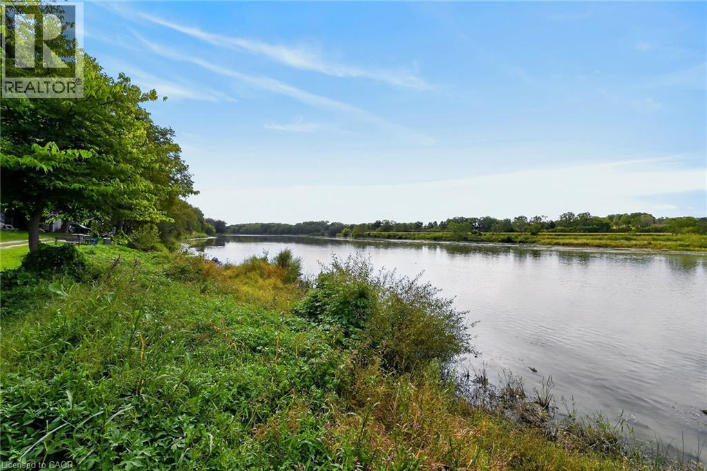 7 Riverfront Lane Property Photo 43