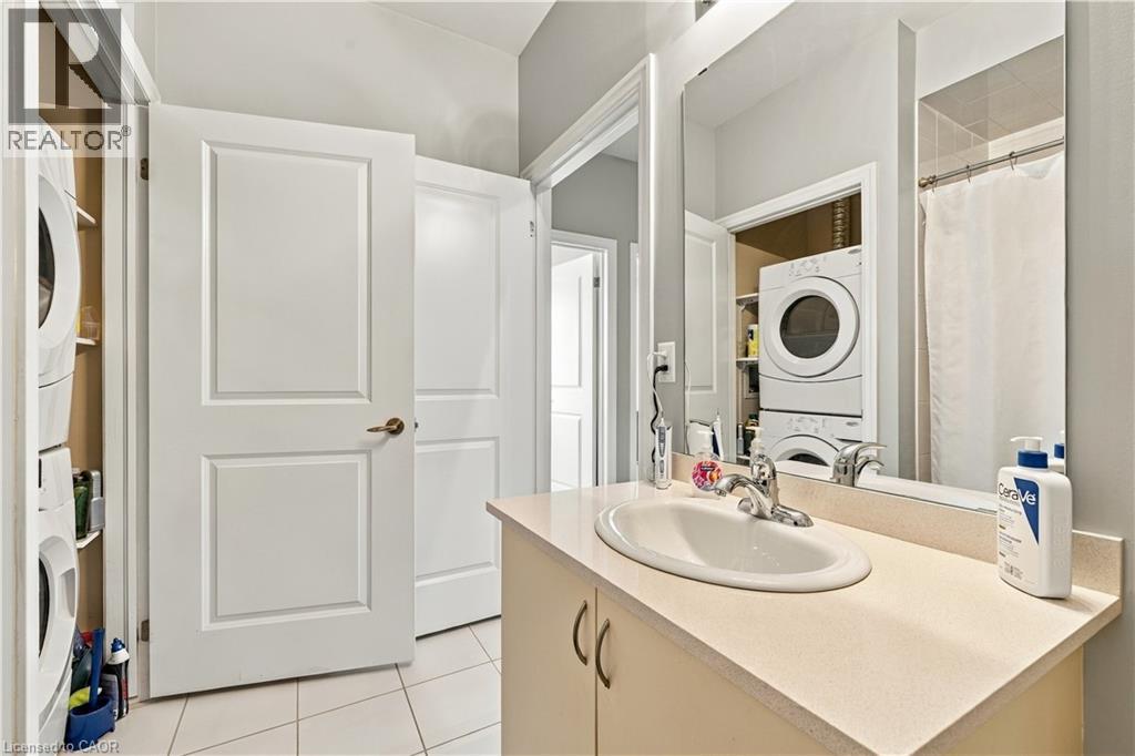 1437 Lakeshore Road E Unit# 201 Property Photo 18