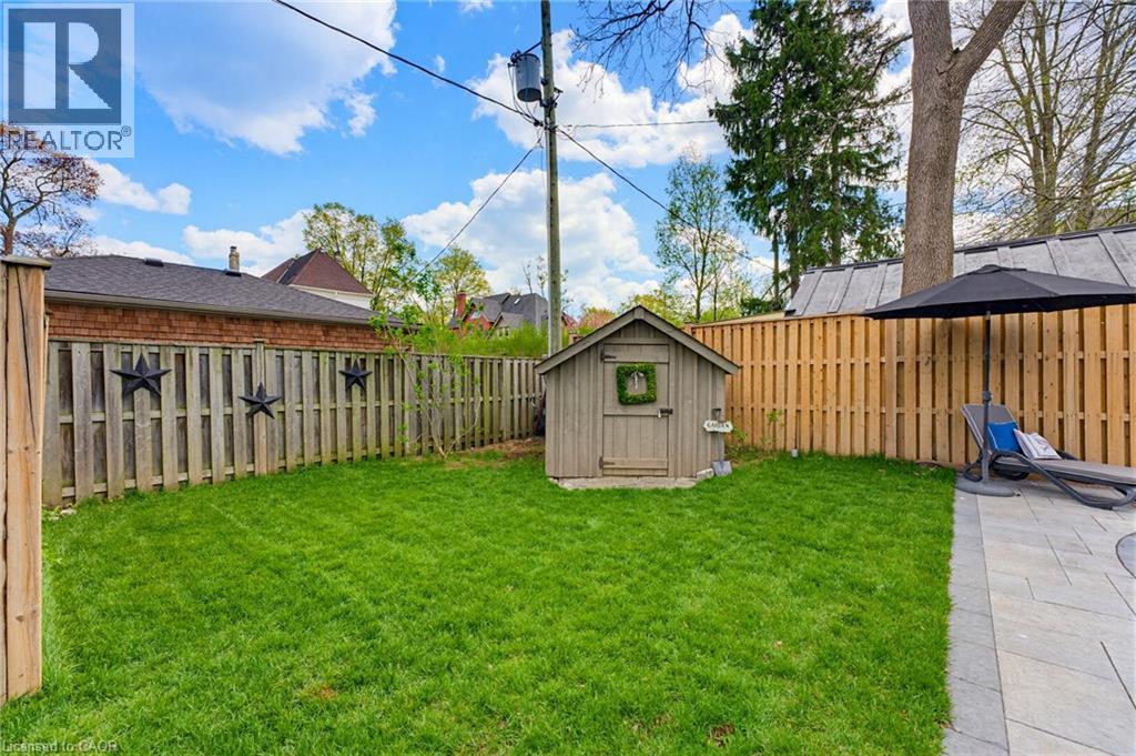 33 Brant Road N Property Photo 46