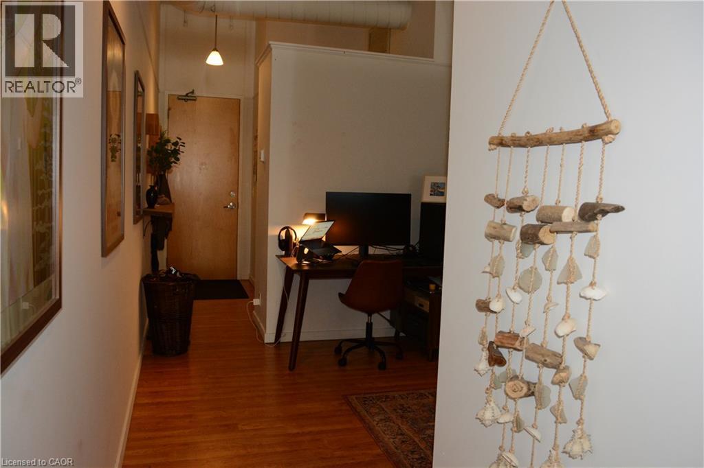404 King Street W Unit# 204 Property Photo 8