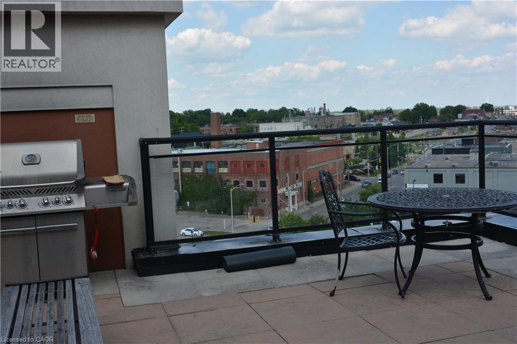 404 King Street W Unit# 204 Property Photo 18