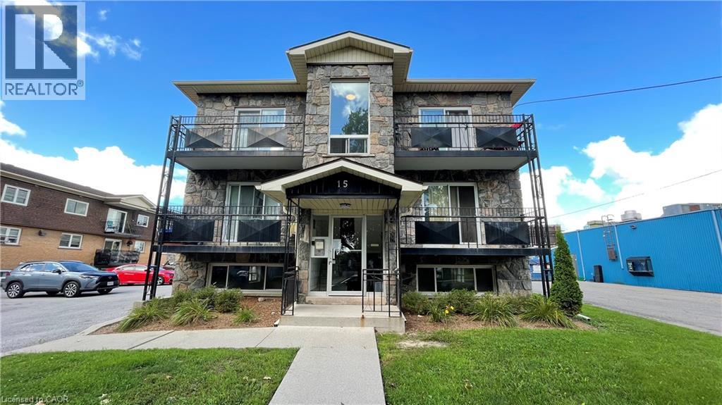 15 EMPIRE Street Unit# B Property Photo 1