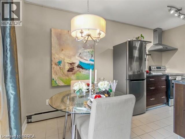 200 Charlton Avenue E Unit# 303 Property Photo 7
