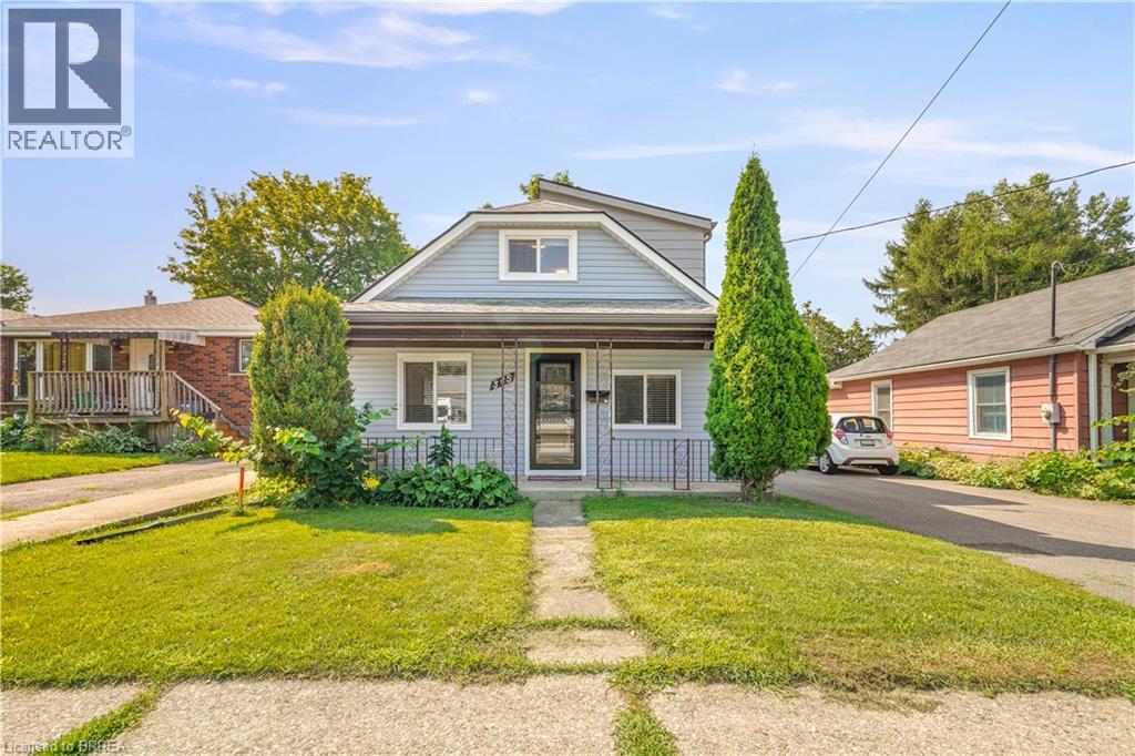 345 Nelson Street Property Photo 1