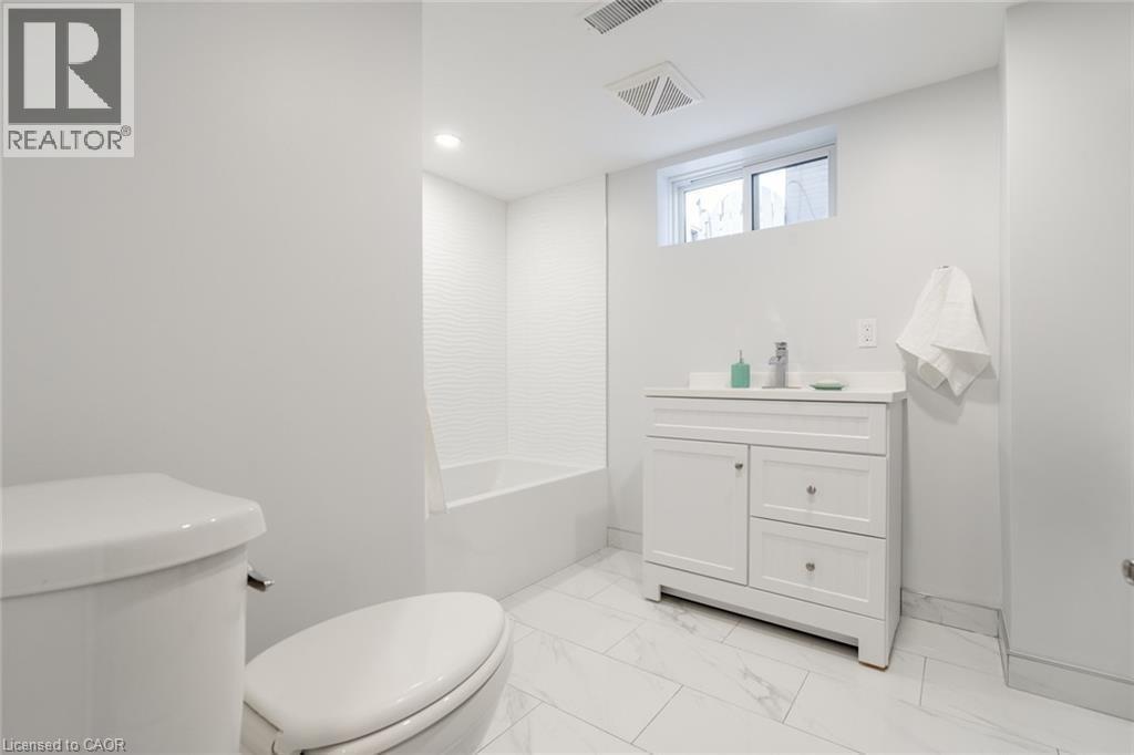 58 Sandalwood Avenue Property Photo 33
