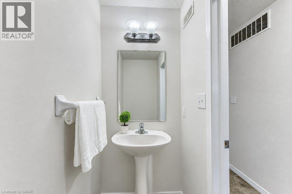 925 Glasgow Street Unit# C Property Photo 18