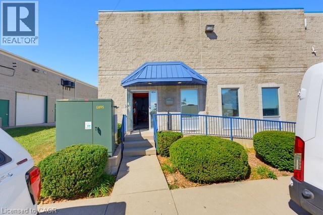 5014 South Service Road Property Photo 1