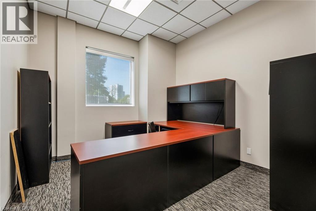 151 York Boulevard Unit# E Property Photo 8