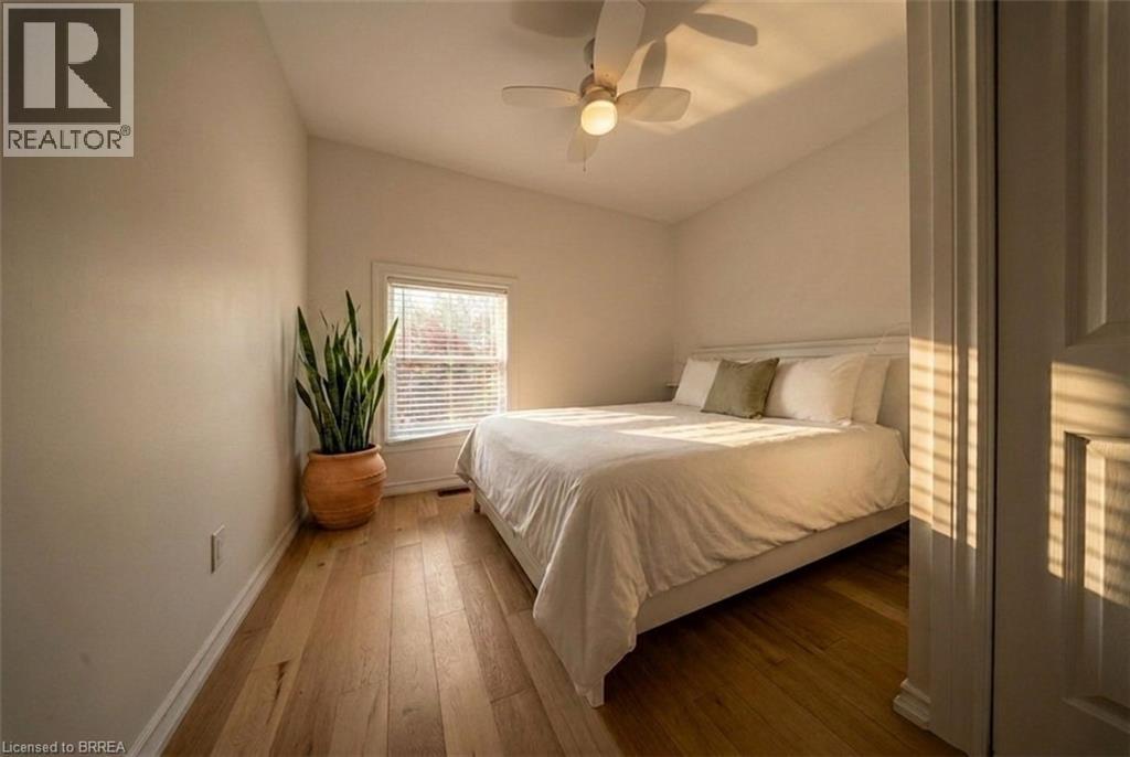 10 Reserve Street Property Photo 14