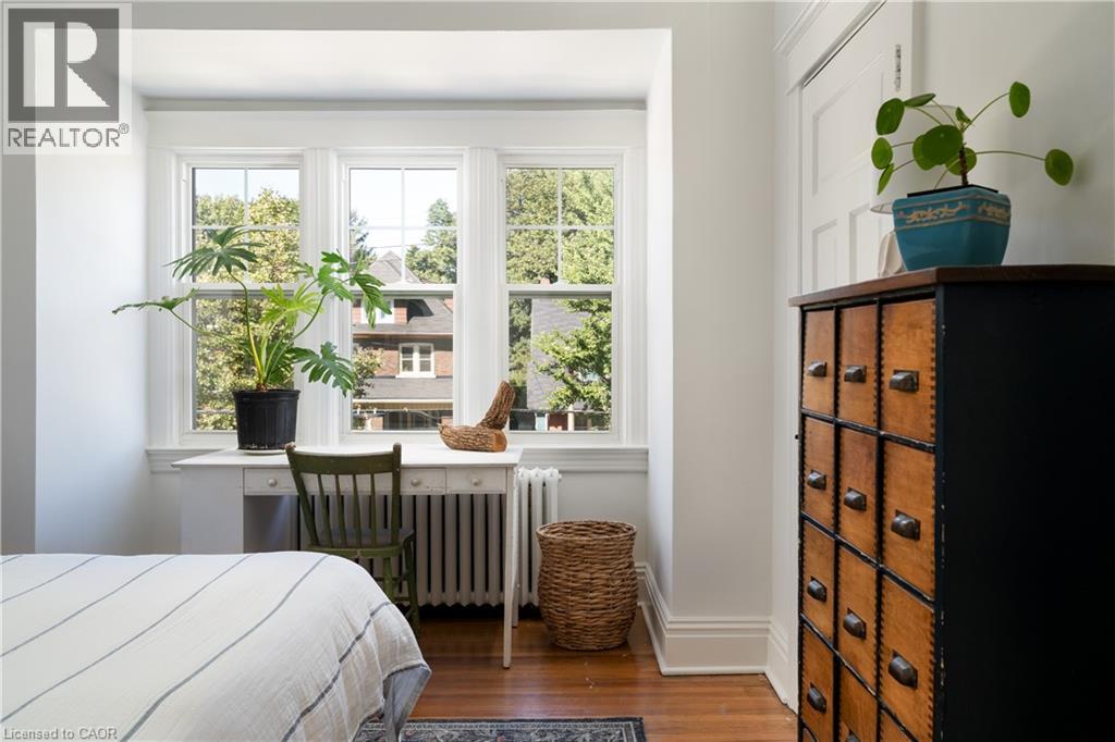 155 Sherman Avenue S Property Photo 18