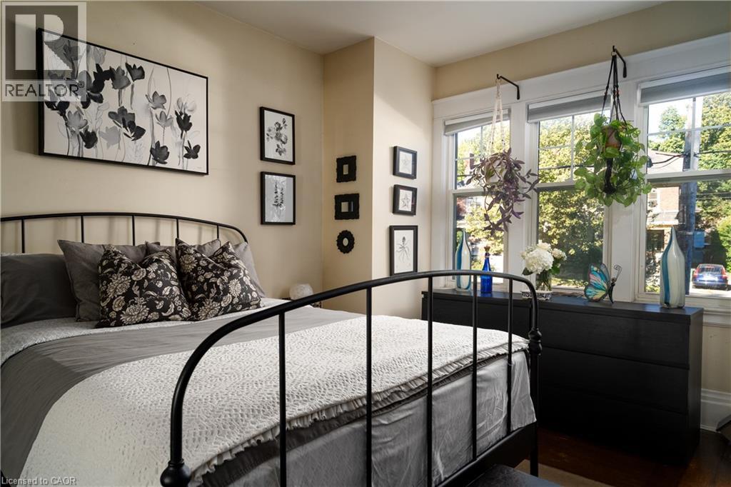 155 Sherman Avenue S Property Photo 30